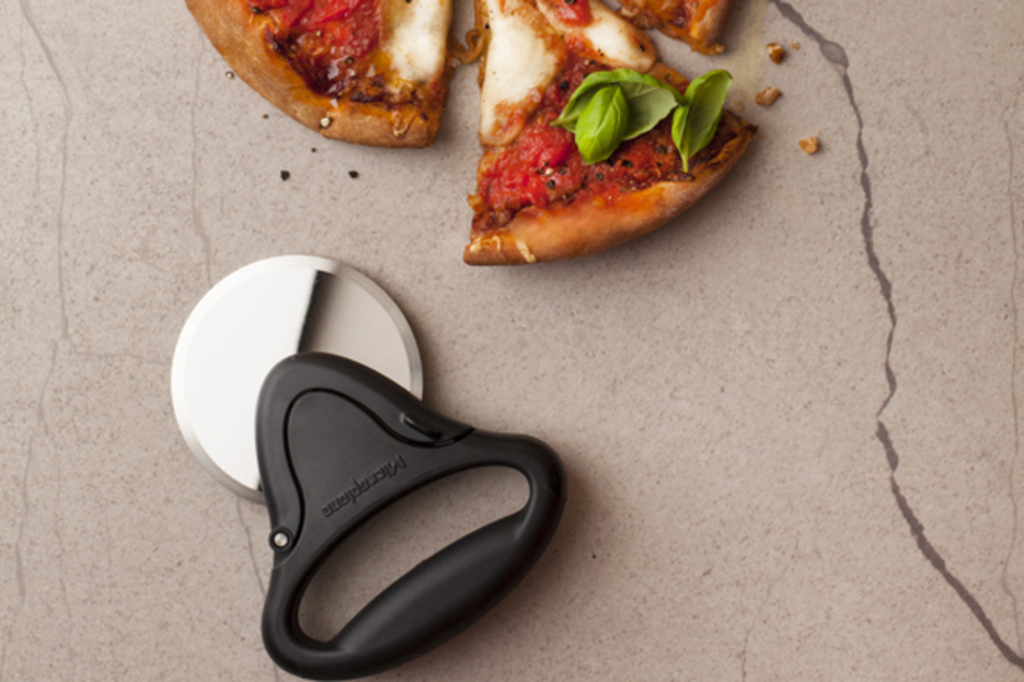 Microplane roulette  pizza