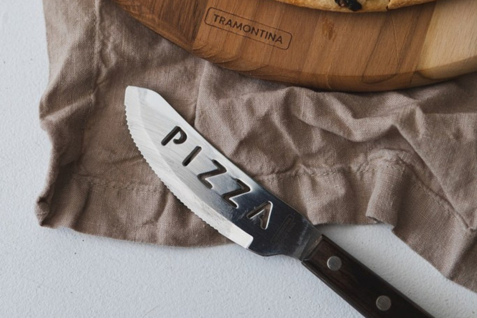 Tramontina couteau  pizza