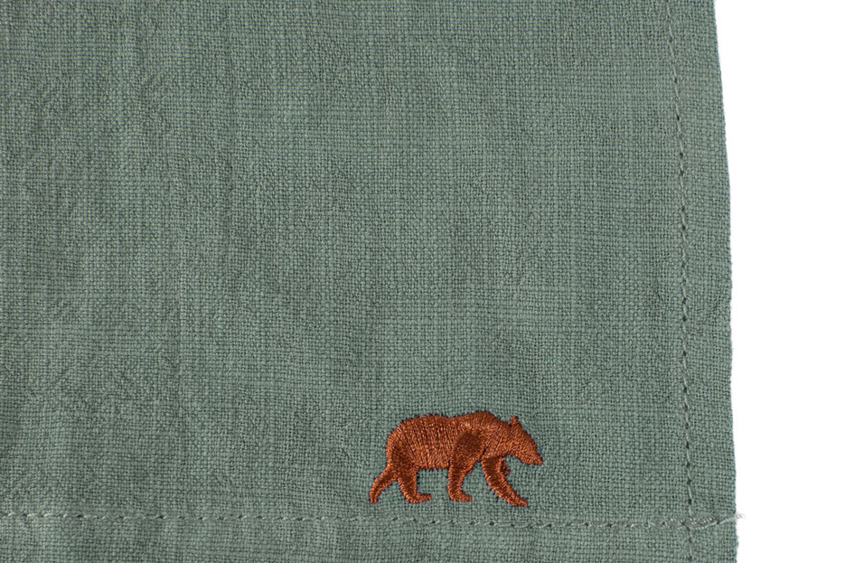 Tablier n137 en lin vert 