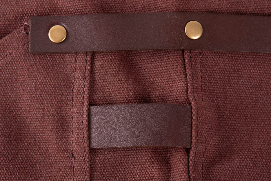 Tablier n 547 cuir bordeaux