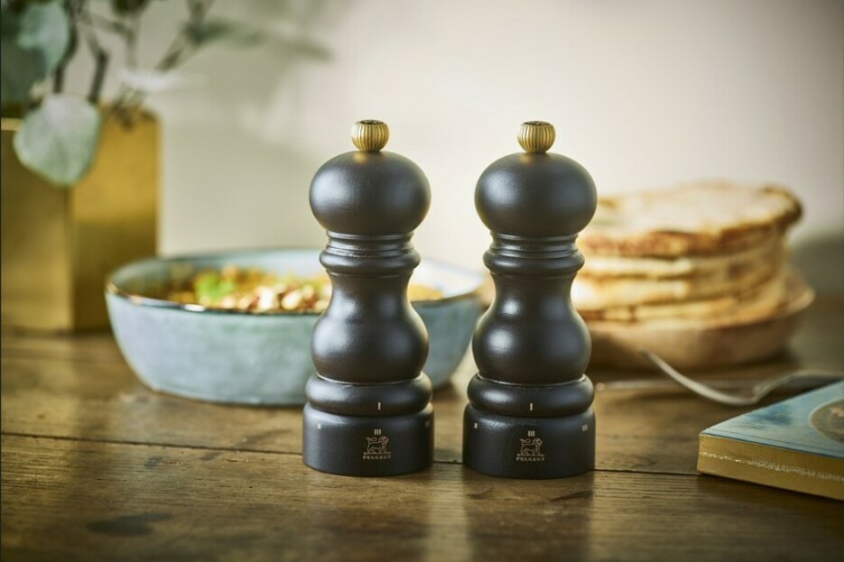 PEUGEOT moulin sel / poivre chocolat