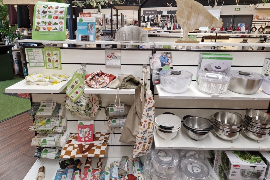 Equipement : Sacasacalde, essoreuse, passoire OXO, MASTRAD, ZWILLING